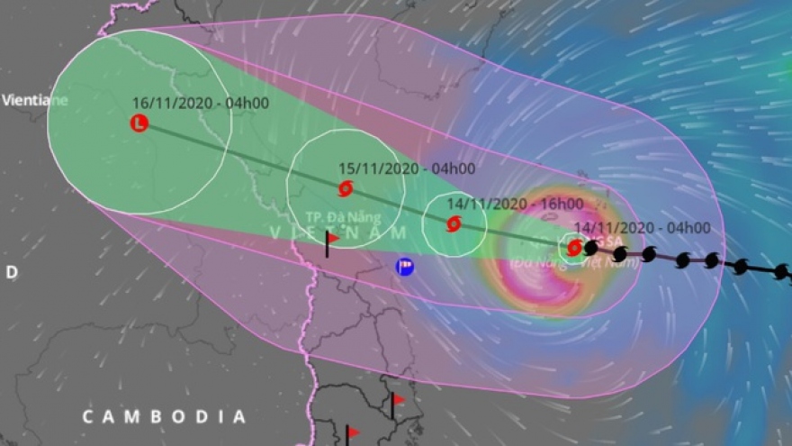 Typhoon Vamco strengthens, hits central coast early Nov. 15